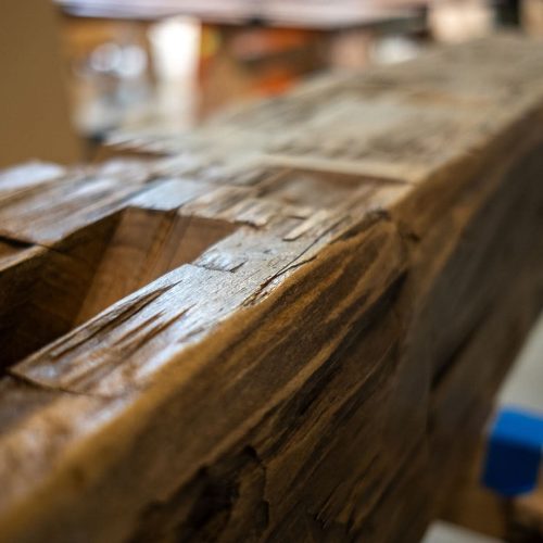 rc reclaimed wood product mantel C detail 6